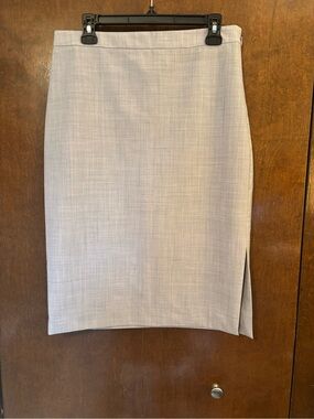 Banana Republic Light Gray Lined Pencil Skirt with Slim Side Slit